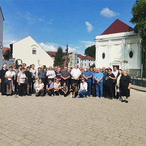 Hodočašće župa Krašić i Oštrc u potresom pogođena područja Sisačke biskupije